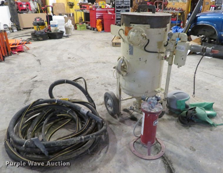 image for item GI9126 Empire Super P350-6P sandblaster