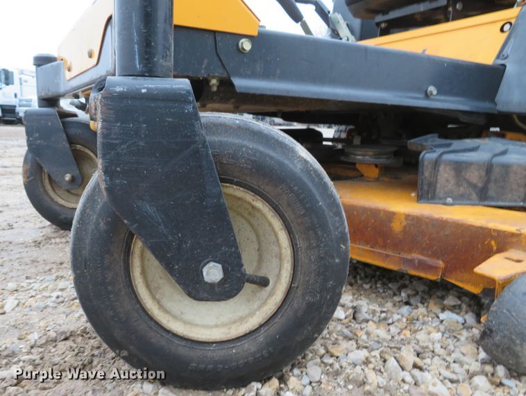 image for item GI9148 2014 Cub Cadet RZT-L lawn mower