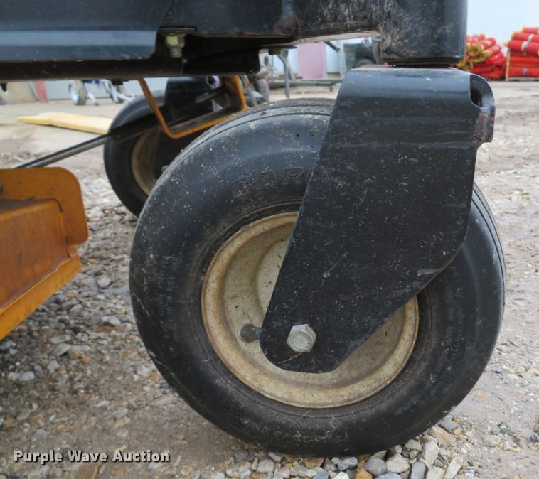 image for item GI9148 2014 Cub Cadet RZT-L lawn mower