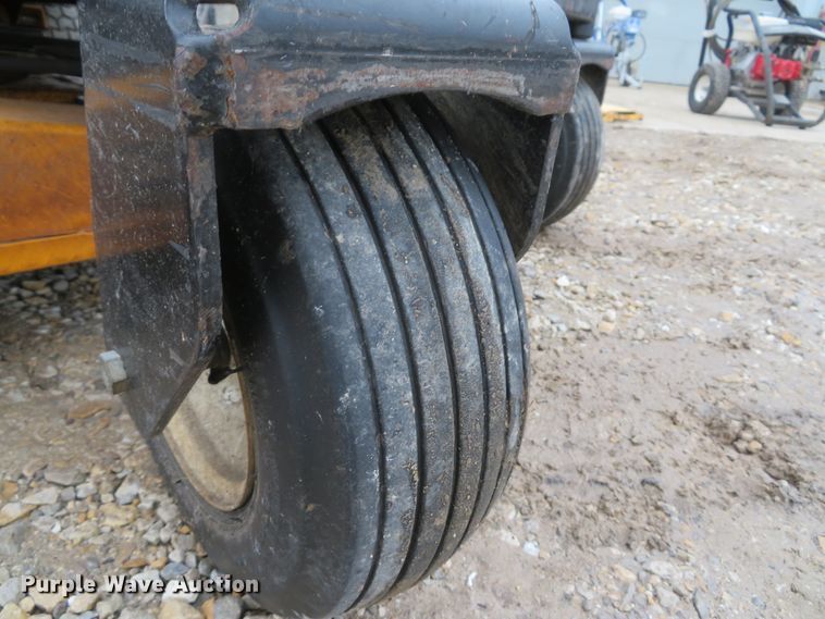 image for item GI9148 2014 Cub Cadet RZT-L lawn mower