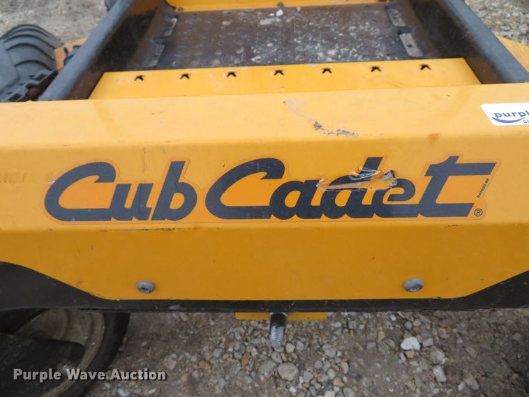 image for item GI9148 2014 Cub Cadet RZT-L lawn mower