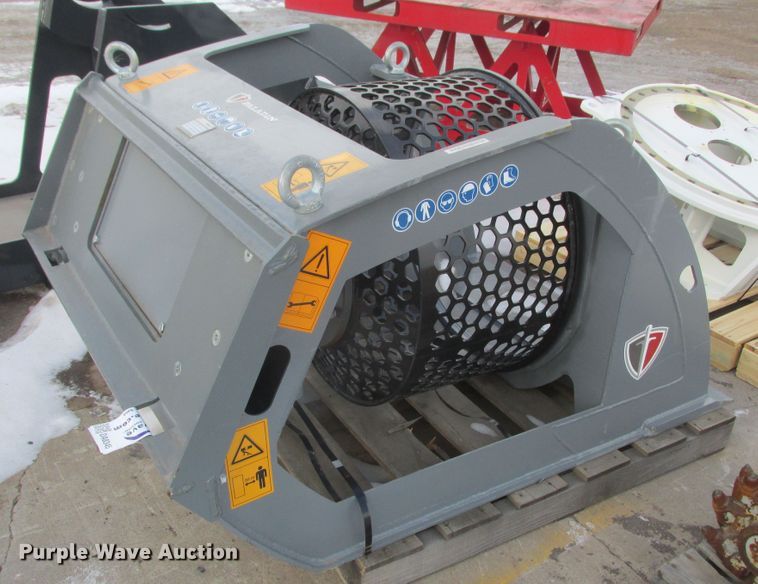 image for item DA8345 Hartl GBS600 skid steer bucket screen