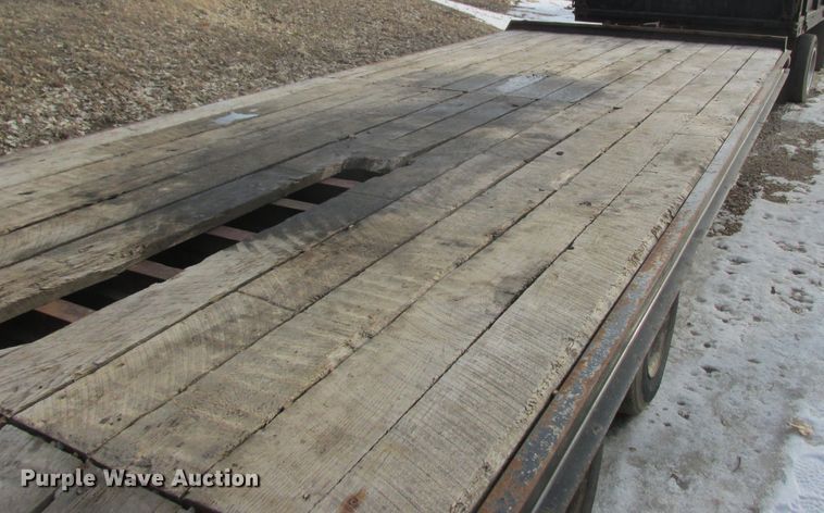 image for item DA8346 1991 Trail King TK20 equipment trailer