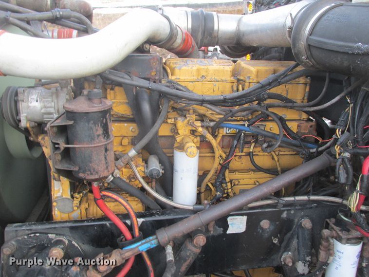 image for item DA8347 1995 Peterbilt 379 dump truck