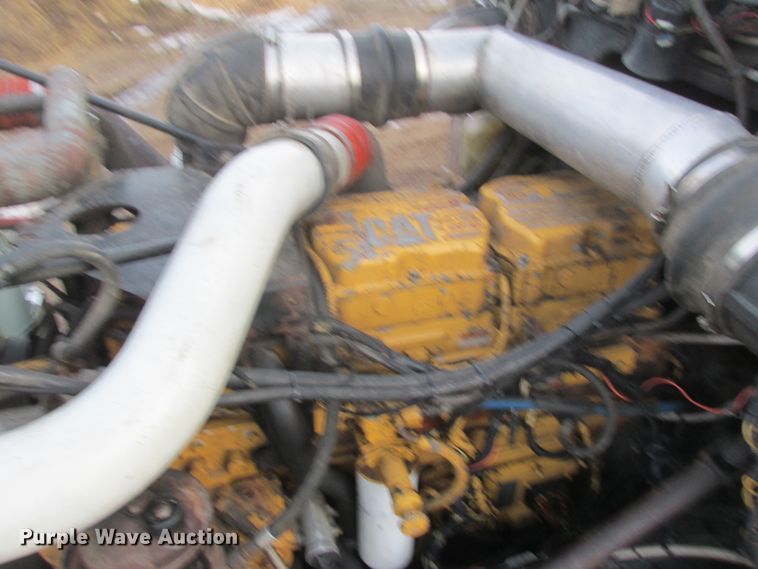 image for item DA8347 1995 Peterbilt 379 dump truck