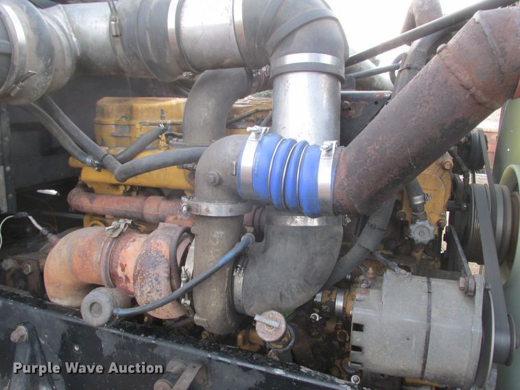 image for item DA8347 1995 Peterbilt 379 dump truck