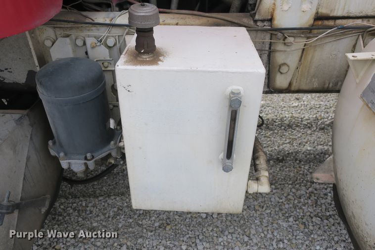 image for item DB10006 1998 Peterbilt 357 ready mix truck