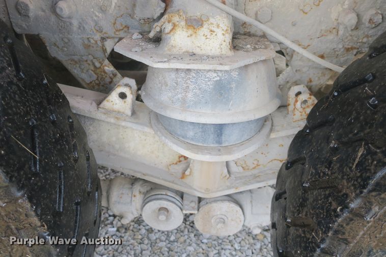 image for item DB10006 1998 Peterbilt 357 ready mix truck