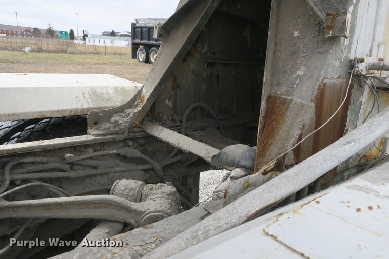 image for item DB10006 1998 Peterbilt 357 ready mix truck