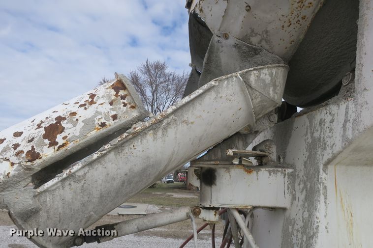 image for item DB10006 1998 Peterbilt 357 ready mix truck