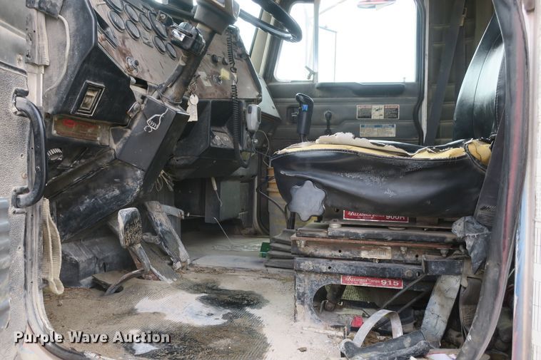 image for item DB10006 1998 Peterbilt 357 ready mix truck