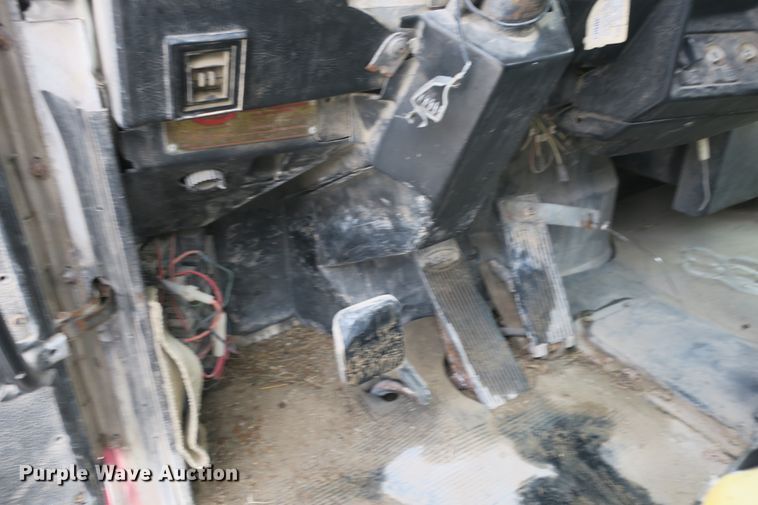 image for item DB10006 1998 Peterbilt 357 ready mix truck