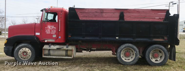 image for item DB10008 1993 Freightliner FLD dump truck