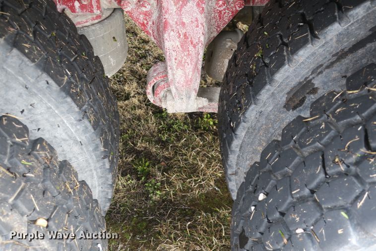 image for item DB10008 1993 Freightliner FLD dump truck