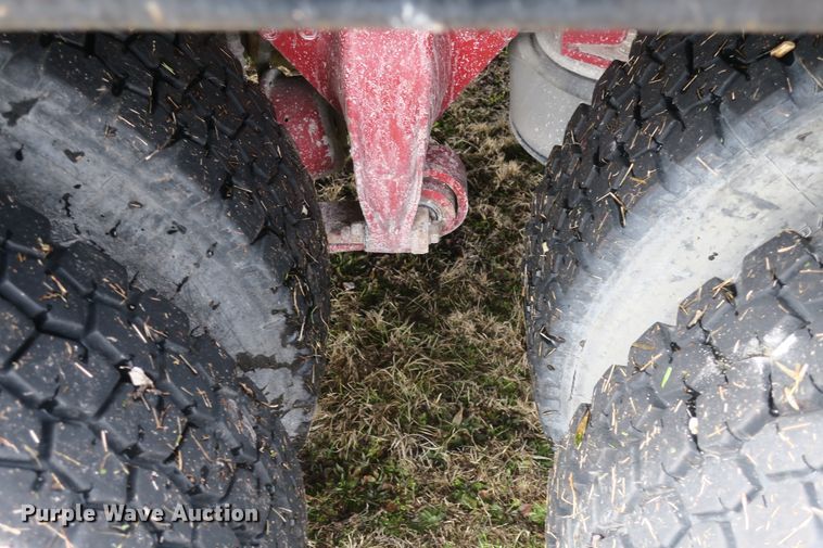 image for item DB10008 1993 Freightliner FLD dump truck