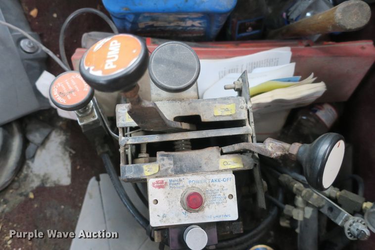 image for item DB10008 1993 Freightliner FLD dump truck