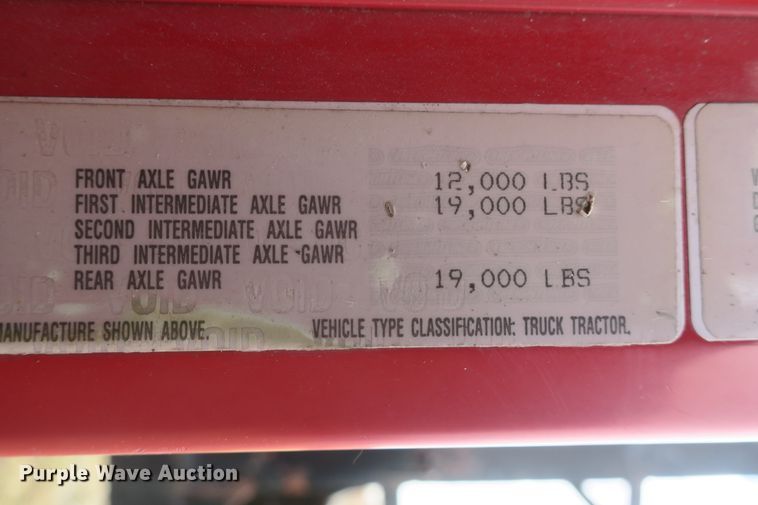 image for item DB10008 1993 Freightliner FLD dump truck