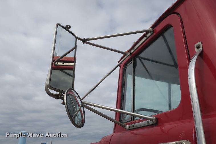 image for item DB10009 1990 Mack RD690S ready mix truck