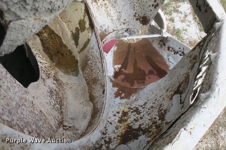 image for item DB10009 1990 Mack RD690S ready mix truck