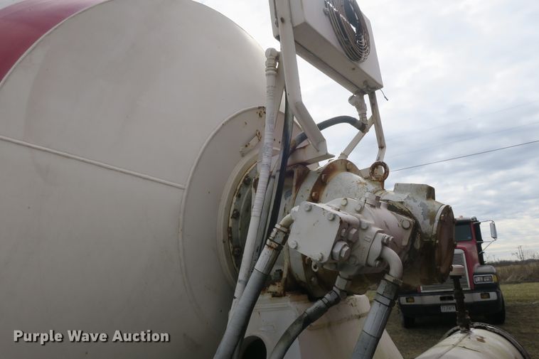 image for item DB10009 1990 Mack RD690S ready mix truck