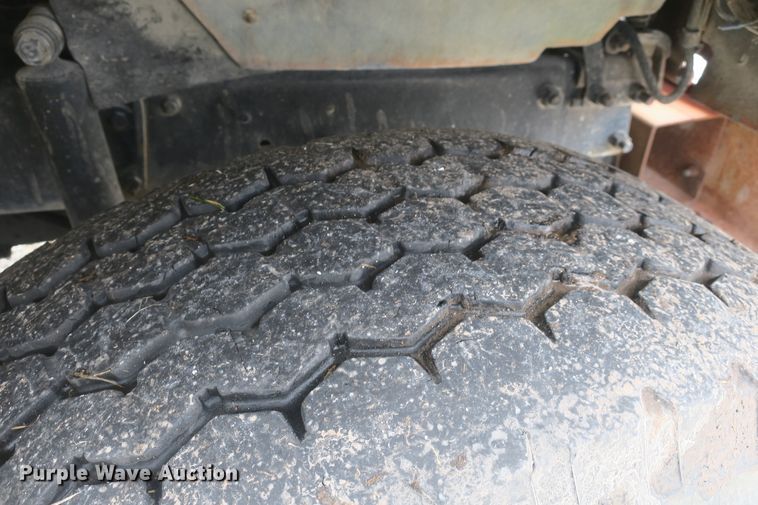 image for item DB10009 1990 Mack RD690S ready mix truck