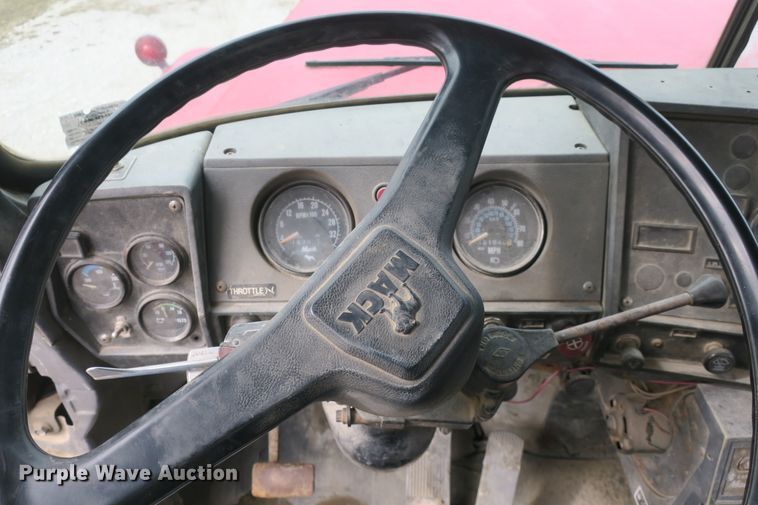 image for item DB10009 1990 Mack RD690S ready mix truck