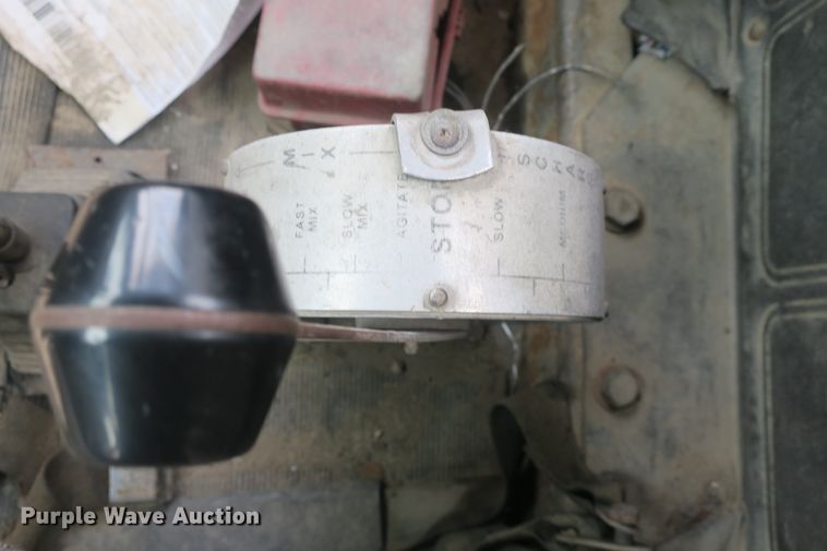 image for item DB10009 1990 Mack RD690S ready mix truck