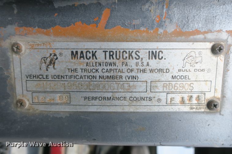 image for item DB10009 1990 Mack RD690S ready mix truck