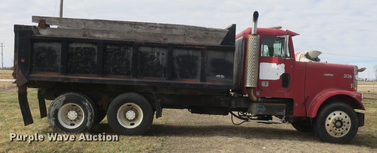 image for item DB10010 1985 Freightliner FLC dump truck