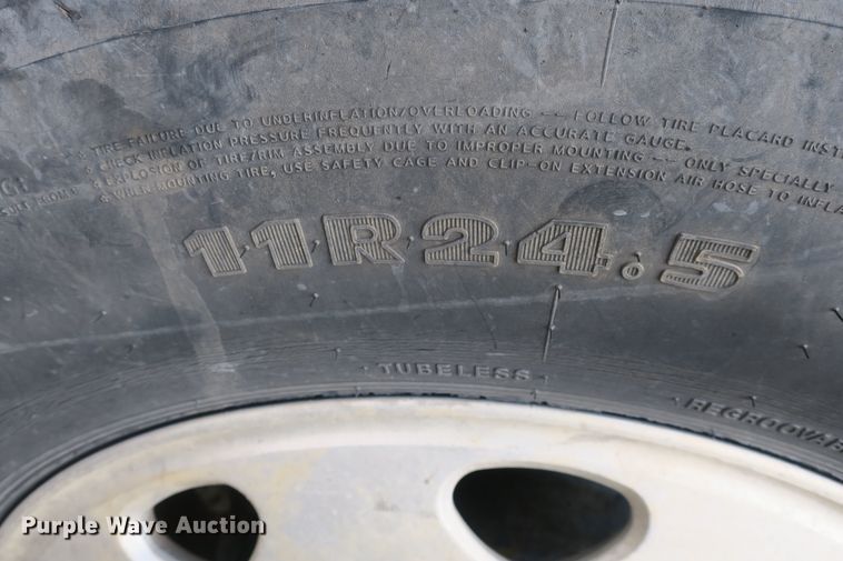 image for item DB10010 1985 Freightliner FLC dump truck