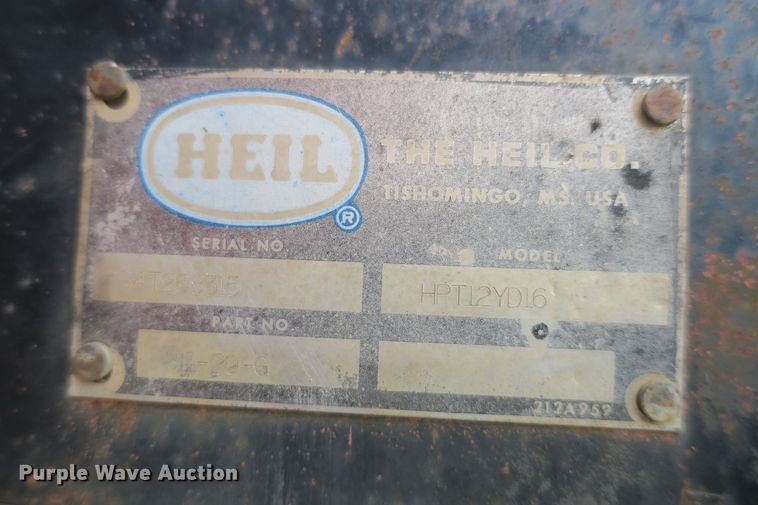 image for item DB10010 1985 Freightliner FLC dump truck