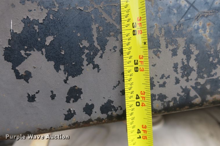 image for item DB10010 1985 Freightliner FLC dump truck