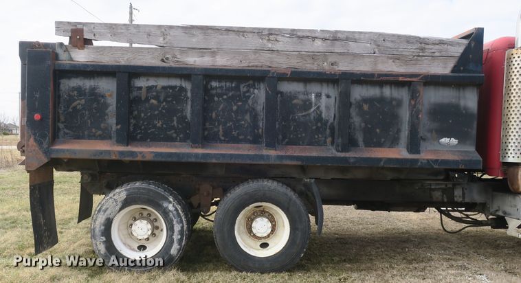 image for item DB10010 1985 Freightliner FLC dump truck