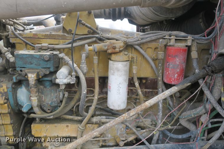 image for item DB10010 1985 Freightliner FLC dump truck