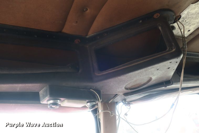 image for item DB10010 1985 Freightliner FLC dump truck