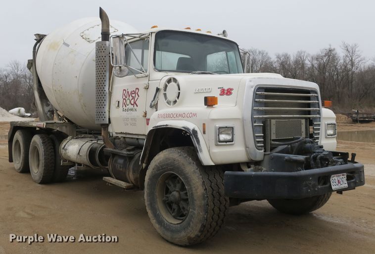 image for item DB10013 1992 Ford L9000 ready mix truck