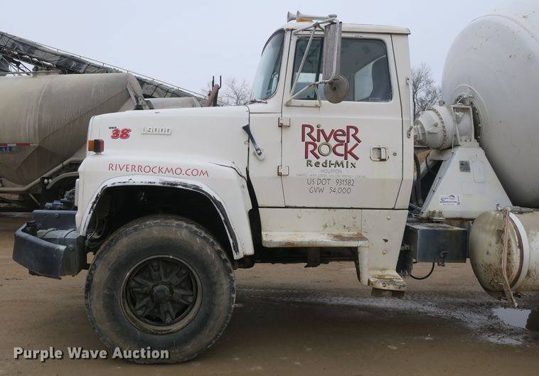 image for item DB10013 1992 Ford L9000 ready mix truck