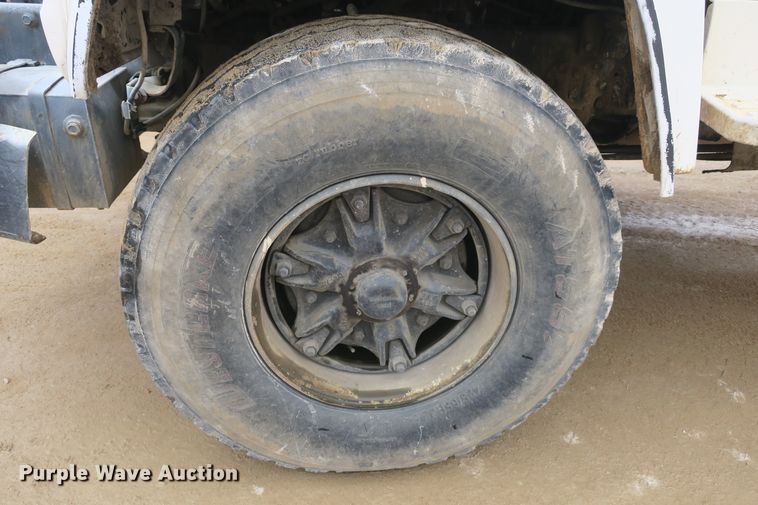 image for item DB10013 1992 Ford L9000 ready mix truck