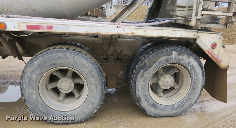 image for item DB10013 1992 Ford L9000 ready mix truck