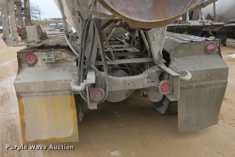 image for item DB10013 1992 Ford L9000 ready mix truck