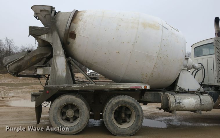 image for item DB10013 1992 Ford L9000 ready mix truck