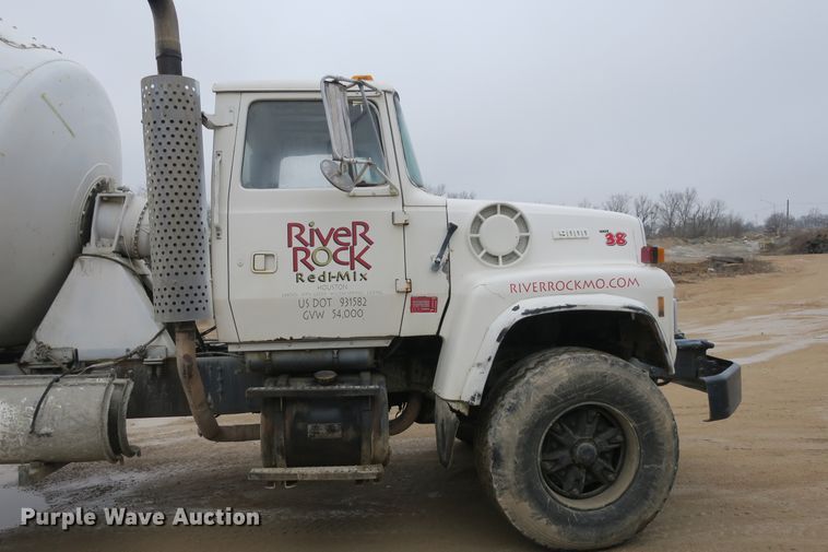 image for item DB10013 1992 Ford L9000 ready mix truck