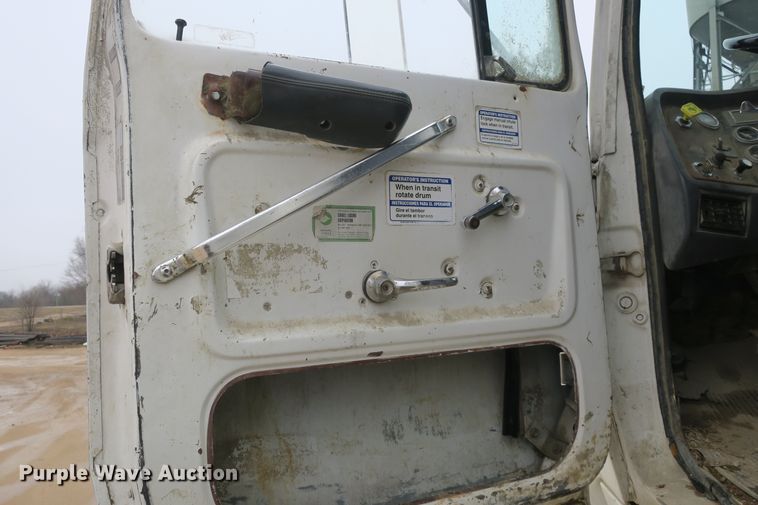 image for item DB10013 1992 Ford L9000 ready mix truck