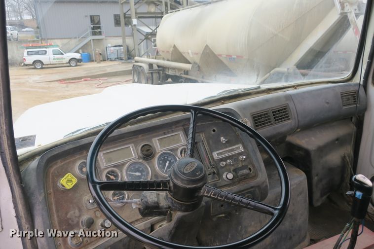 image for item DB10013 1992 Ford L9000 ready mix truck