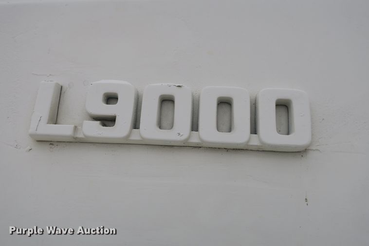 image for item DB10013 1992 Ford L9000 ready mix truck