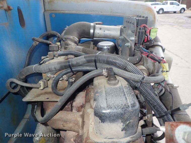 image for item DC3309 2003 Genie Z80/60 boom lift