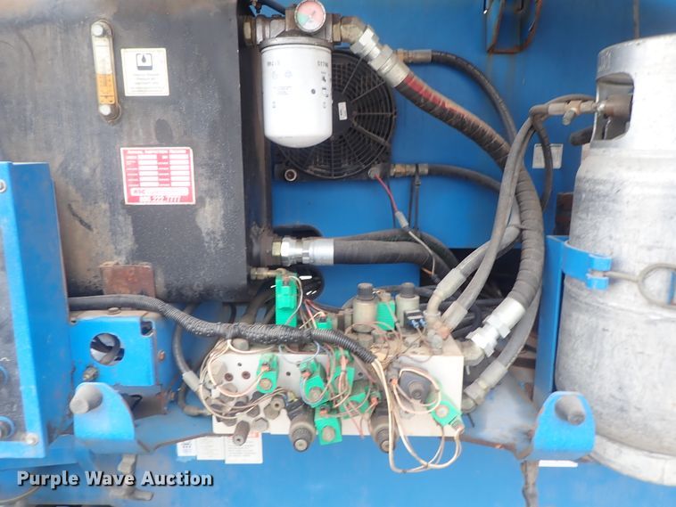 image for item DC3309 2003 Genie Z80/60 boom lift