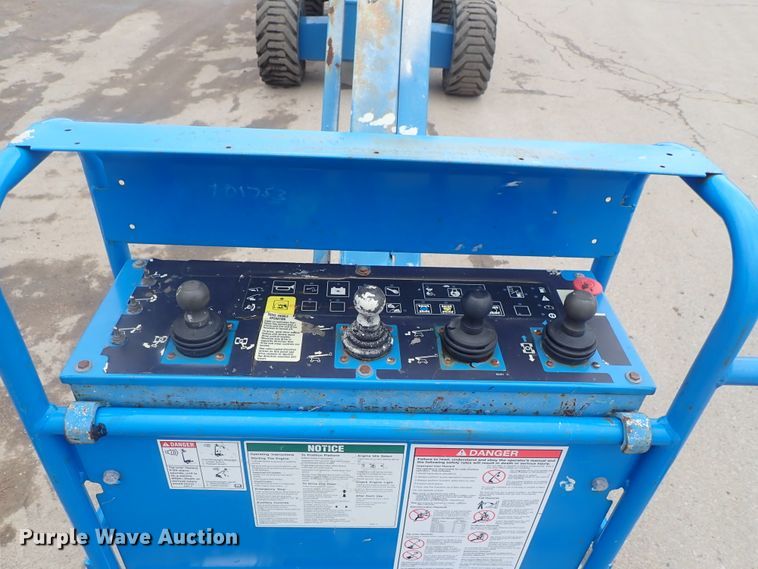 image for item DC3309 2003 Genie Z80/60 boom lift