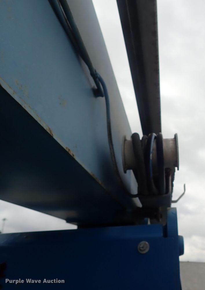 image for item DC3309 2003 Genie Z80/60 boom lift