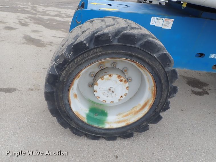 image for item DC3309 2003 Genie Z80/60 boom lift